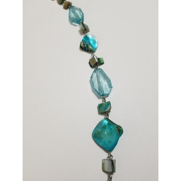 Thirty inch teal necklace teal shell beads b83 - Picture 4 of 8